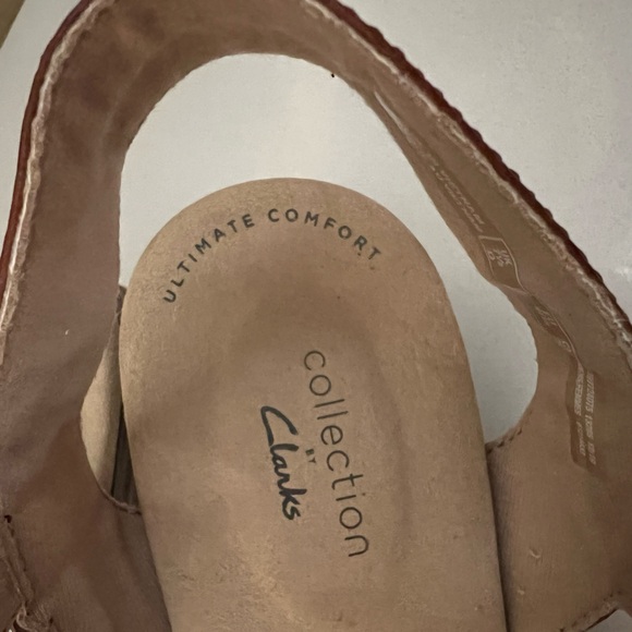 Clarks Valarie Rally Ultimate Comfort Mary Jane Heeled Sandal Size 10 - Picture 6 of 9